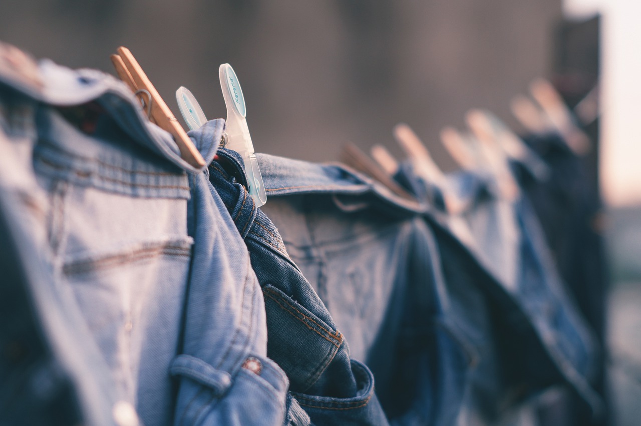 5 prostych sposobów na utrzymanie ubrań w dobrym stanie